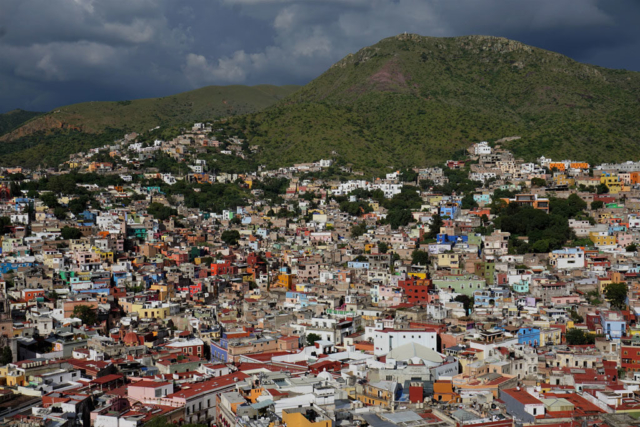 View leaving Guanajuato